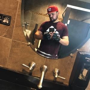 Meet your Posher, Nicolas